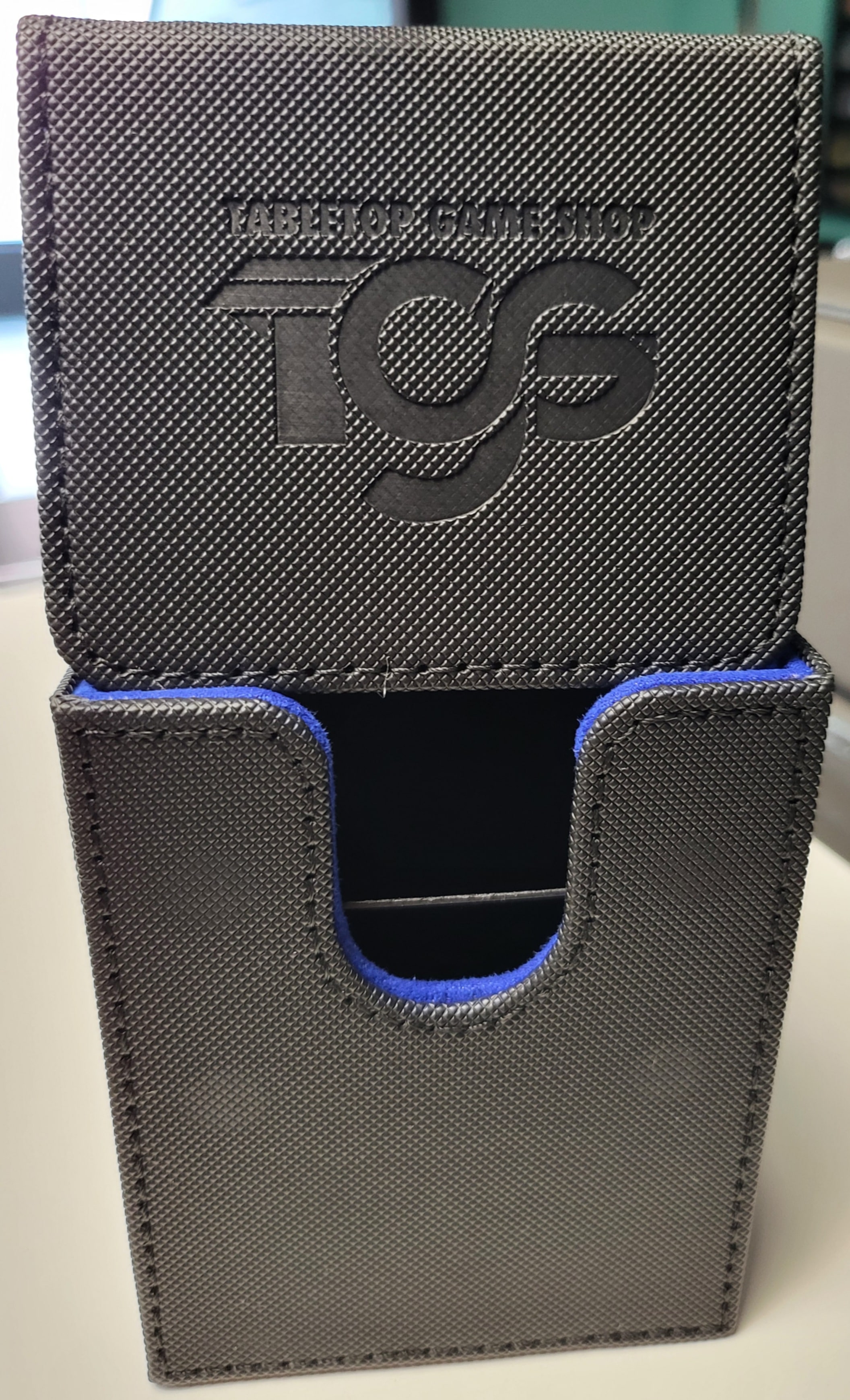 TGS Deckbox Black W Blue